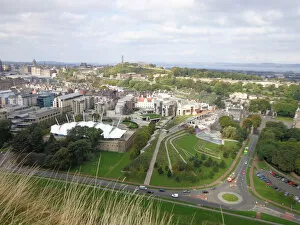 Images Dated 29th September 2013: Overview on Edinburgh, Scottish Parliament, Scotland, United Kingdom
