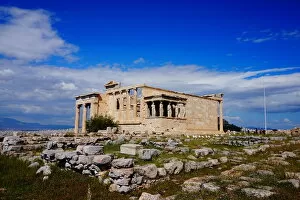 Images Dated 10th April 2016: Overview on the Erechtheion Temple, Athens, Greece
