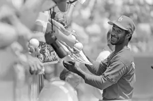 Ozzie Smith Signing Autographs For Fans
