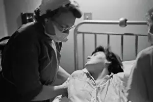 Huty30254 Prints: Pain Relief In Childbirth