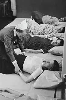 Huty29818 Prints: Pain Relief In Childbirth