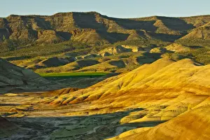 Landsca Prints: Painted Hills, John Day Fossil Beds National Monument, Mitchell, Oregon, USA