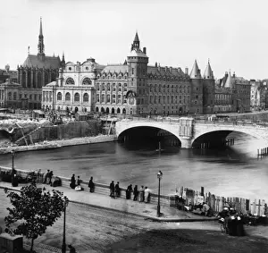 Looking Over Prints: Palais De Justice