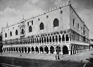Doges Palace Prints: Palazzo Ducale, Doge's Palace in Venice