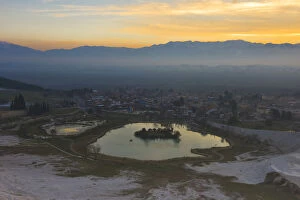Images Dated 11th January 2015: Pamukkale at sunset