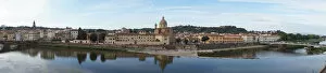 Images Dated 27th September 2015: Panorama Riverside of the Arno in Florence, Italy