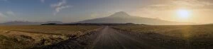 Images Dated 7th April 2013: Panorama view of Mount Ararat