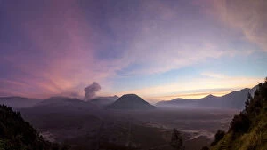 Images Dated 15th September 2013: Panoramic MT.Bromo sunset, Indonesia