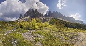 Images Dated 22nd August 2011: Panoramic view at the Adolf Munkel trail in the Geisler Group, Odle Mountains