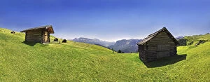 Panoramic view at Mt Peitlerkofel, Sasso delle Putia, with mountain huts and alps, Alta Badia, Dolomites, South Tyrol