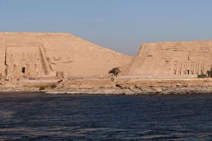 Images Dated 1st January 2016: Panoramic view of the Sun Temple and the Temple of Hathor at Abu Simbel