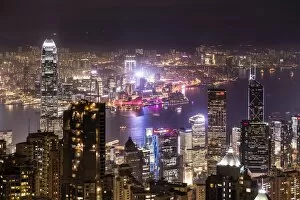 Images Dated 6th March 2013: Panoramic view from Victoria Peak across the high-rise buildings at night, Central District