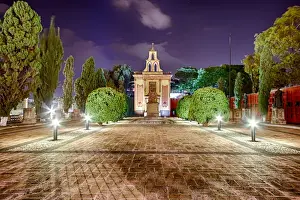 PanteAon de los Queretanos Ilustres (Pantheon of Illustrious Queretanos) Queretaro, Mexico at night
