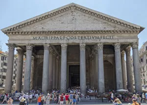 Images Dated 7th June 2014: Pantheon, front view, Rome, Lazio, Italy