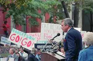 Par Robertson Speaking at Podium for Presidential Nomination