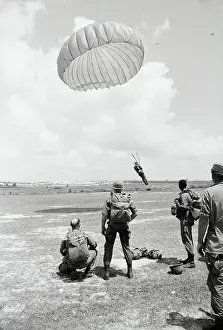 Brigade Prints: Paratrooper Landing Parachute Jump