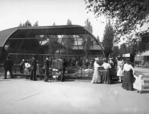Cage Prints: Parents and Children at Central Park Zoo