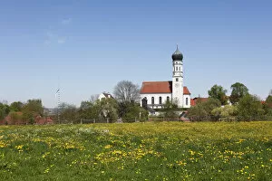 Parish church of St. Laurentius, St. Lawrence, in Paehl, Five-Lakes region, Upper Bavaria, Bavaria, Germany, Europe