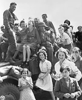 Alliance Prints: Parisians Greet Allied Troops