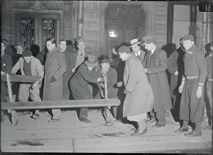 Riot Prints: Parisians Rioting