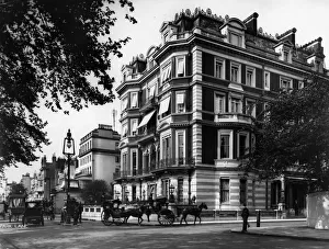 Lamppost Gallery: Park Lane