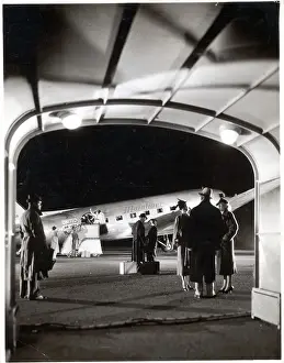 Greeting Prints: Passengers Being Greeted on Tarmac