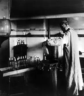 Innovations French Prints: Pasteur At Work