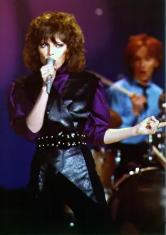 Prints of LOS ANGELES - MARCH 1: Singer Pat Benatar performs her hit Heartbreaker on American Bandstand on March 1, 1980 in Los Angeles, California. (Photo by Michael Ochs Archives/Getty Images) Heartbreaker on Stage: Pat Benatar in Performance: Pat Benatar On Bandstand
