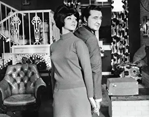 Tv Series Prints: Patrick Macnee and Linda Thorson in The Avengers