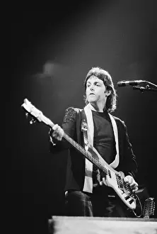 Paul McCartney Performing