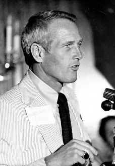Prints of NEW YORK - CIRCA 1976: Paul Newman speaking circa 1976 in New York. (Photo by PL Gould/Images/Getty Images) Iconic Movie Star Prints (1920s–1970s): Paul Newman