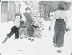 Paulette Goddard Playing With Charlie Chaplin's Children