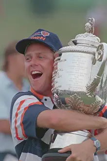 Payne Stewart Hugging Trophy