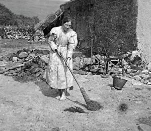 Yard Prints: Peasant Woman Sweeping The Yard