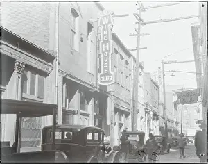 Reno Prints: Pedestrians and automobiles near Wine House