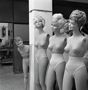 Mannequin Prints: Peeping Tom and Female Mannequins