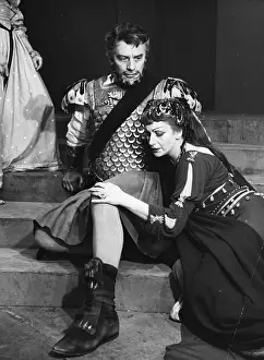 Shakespearian Prints: Peggy Ashcroft
