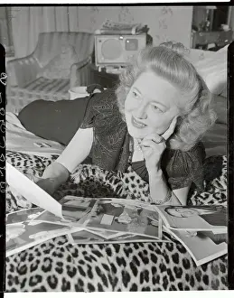 Peggy Hopkins Joyce Finding Ten Attractive Men