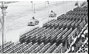 Peng Teh Huai Observing Troops