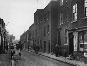 Poverty Prints: Pennyfields