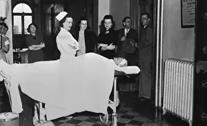 El Paso Prints: People at Ben Hogan's Hospital Bedside