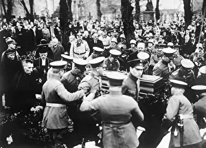 People Carrying the Casket of Manfred Von Richthofen