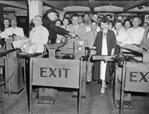 People Waiting to Use New Subway Token