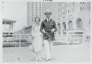 Performers Dorothy Gish and James Rennie Posing
