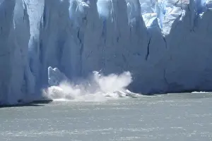 Argentinian Prints: Perito Moreno Glacier, Los Glaciares National Park, Patagonia, Argentina
