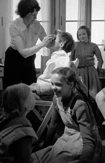 Documentary Prints: Pestalozzi Make Up