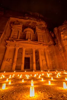 Images Dated 9th June 2015: Petra by night, Jordan