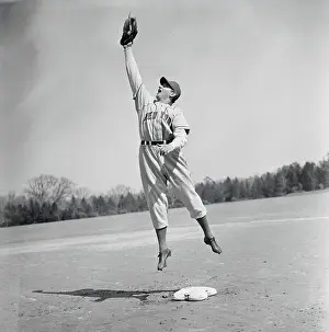 Phil Weintraub Catching a Baseball