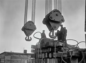 Huty34299 Prints: Philadelphia Naval Shipyard, Philadelphia, Pennsylvania