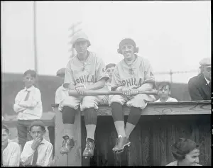 Phillies Girl Baseball Team Opens Season